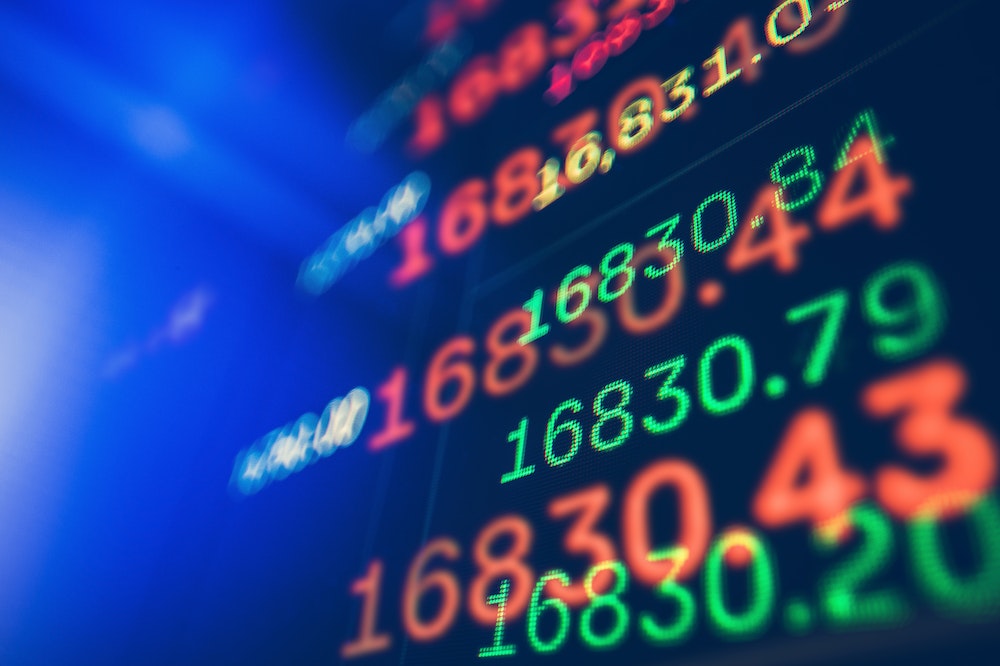 La réglementation sur le trading des instruments financiers dérivés de produits liés au tourisme