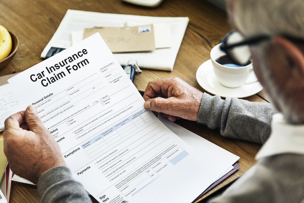 Carte grise en ligne : les droits du consommateur face aux litiges avec un prestataire
