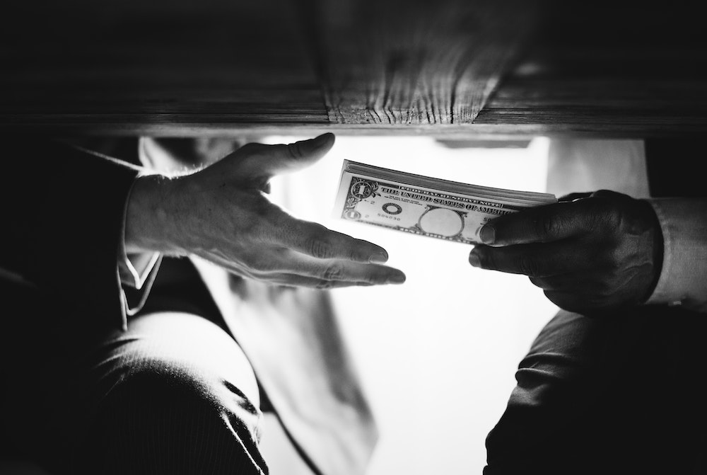 La loi Brugnot et la protection des whistleblowers dans l'artisanat