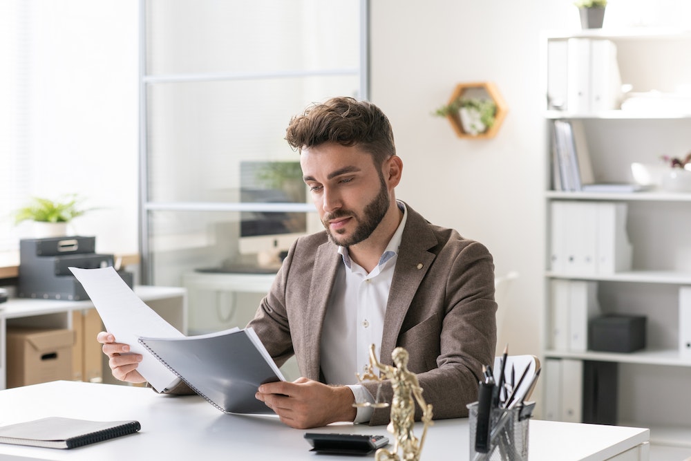 Le Redressement Judiciaire Simplifié : Une Solution Salvatrice pour les Entreprises en Difficulté